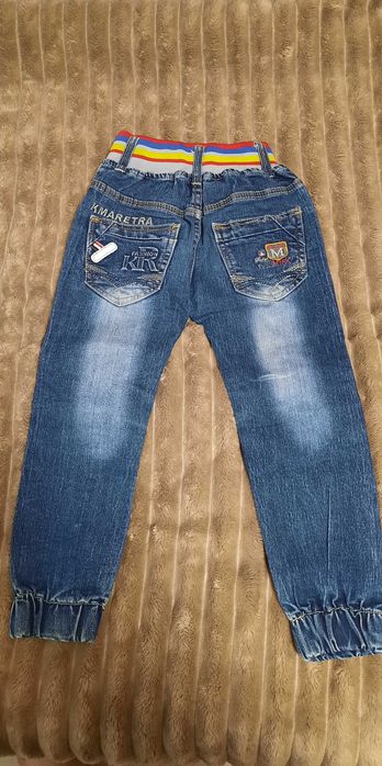 Джинсы стильные для мальчика