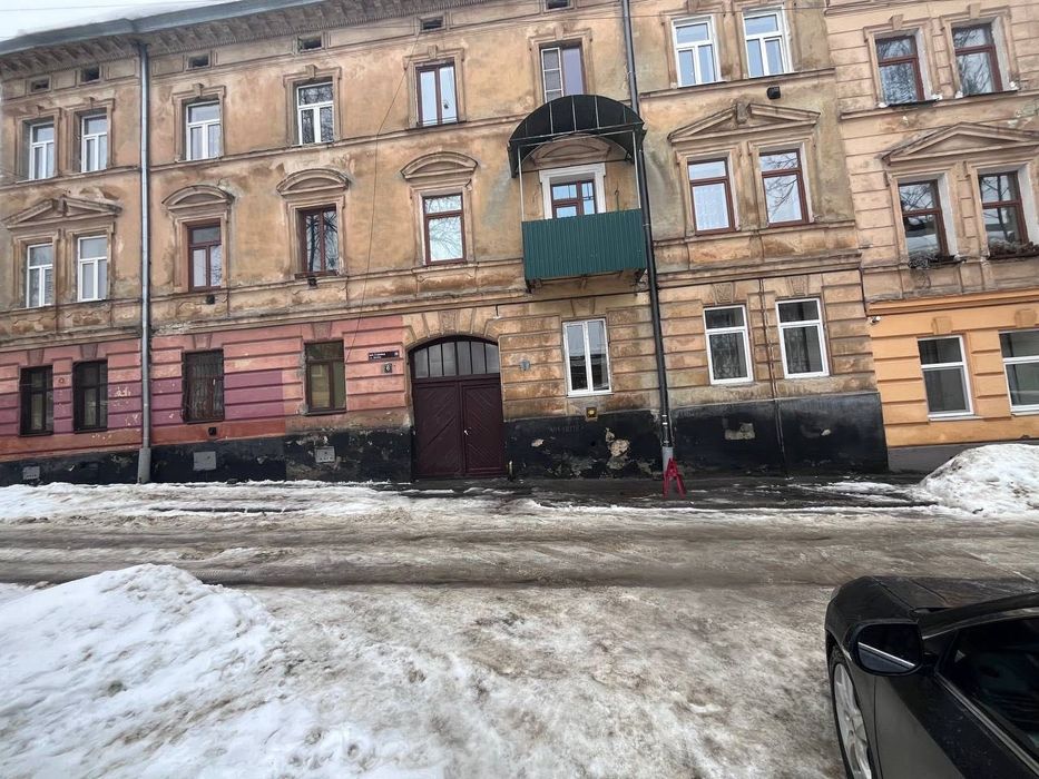 Вулиця Богдана Хмельницького (ближній центр) квартира з ремонтом