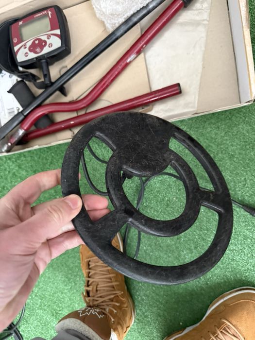 Металошукач Minelab X-Terra 305. Металлоискатель