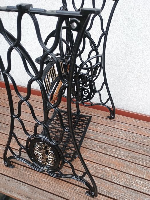 Apollo nogi żeliwna maszyny do szycia