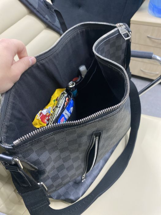 Сумка  Louis Vuitton