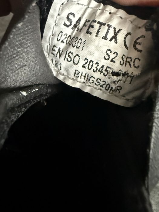 Buty robocze z noskiem