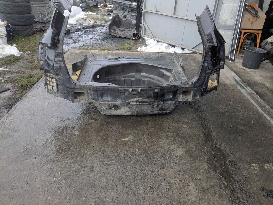 Четверть Audi A4 B8 Криша Корито запаски Ауді А4 Б8 Панель Чверть