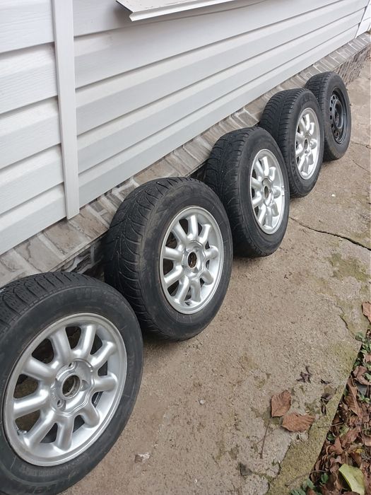 Диски 14-4*100 з покришками. Стан нормальний без тріщин та зварки,ціна