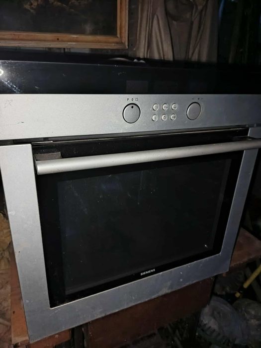 Продаю духовку Simens