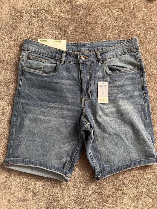 Spodenki męskie krótkie szorty bermudy nowe z metką 52 L