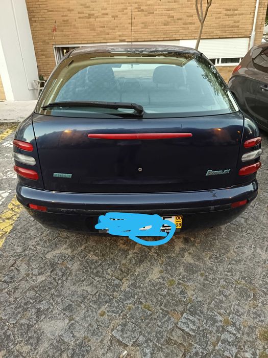 Vendo ou troco por mota Fiat brava 1200 gasolina ano 2000