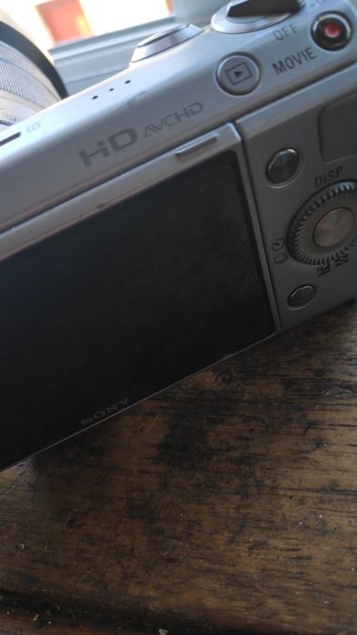 Sony nex5n + Sony E 18–55mm