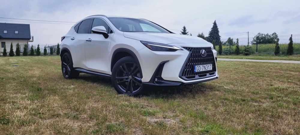 Lexus NX Lexus NX 450h+ Prestige AWD PL 37 tys. km 2 komplety kół, GPS, hak