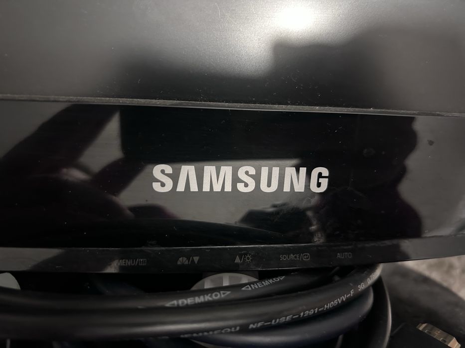 Monitor Samsung SyncMaster 2023BW