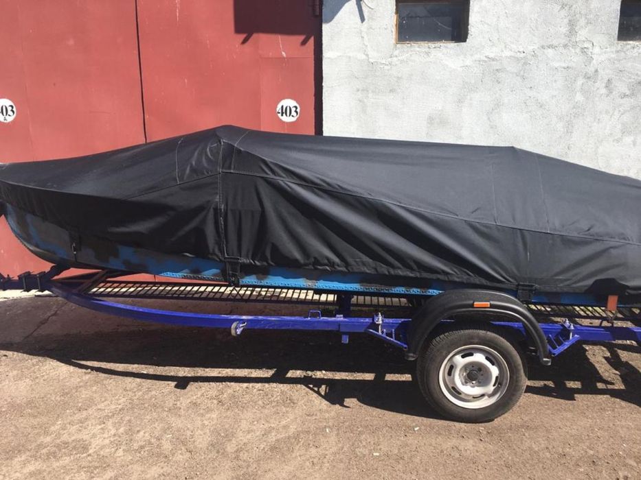 Лодка Казанка с мотором.