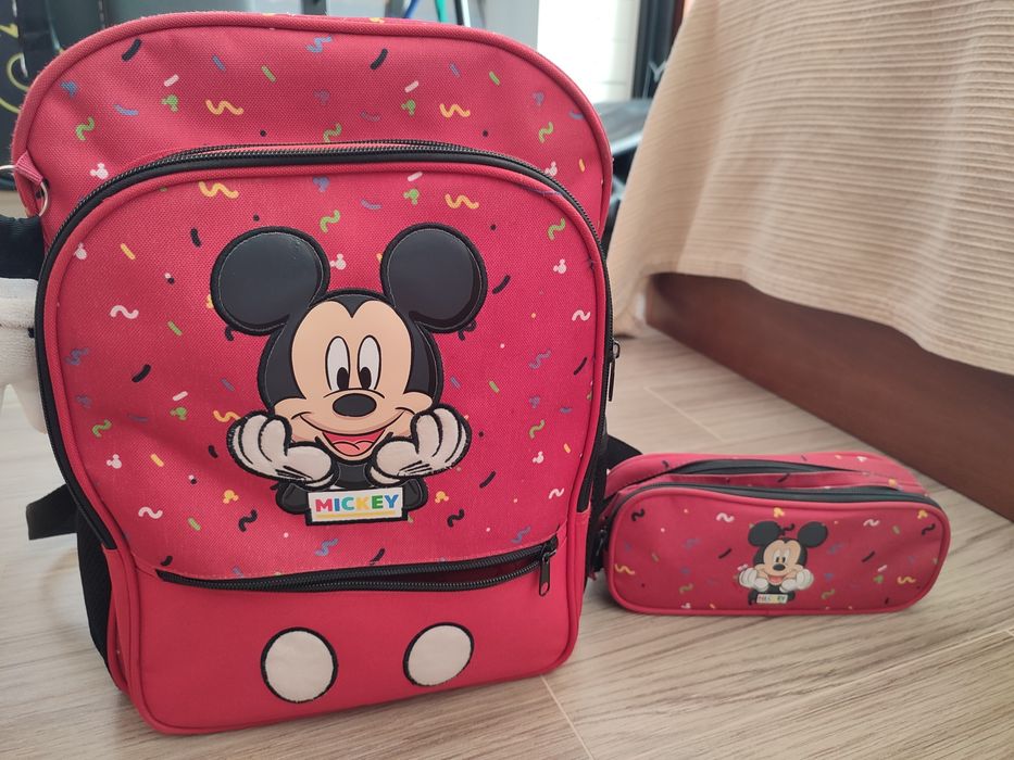 Mochila Escolar DISNEY Mickey It´S A Mickey Thing Vermelho