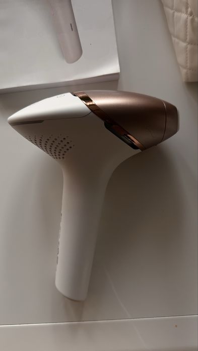 Depilator laserowy Philips Lumea