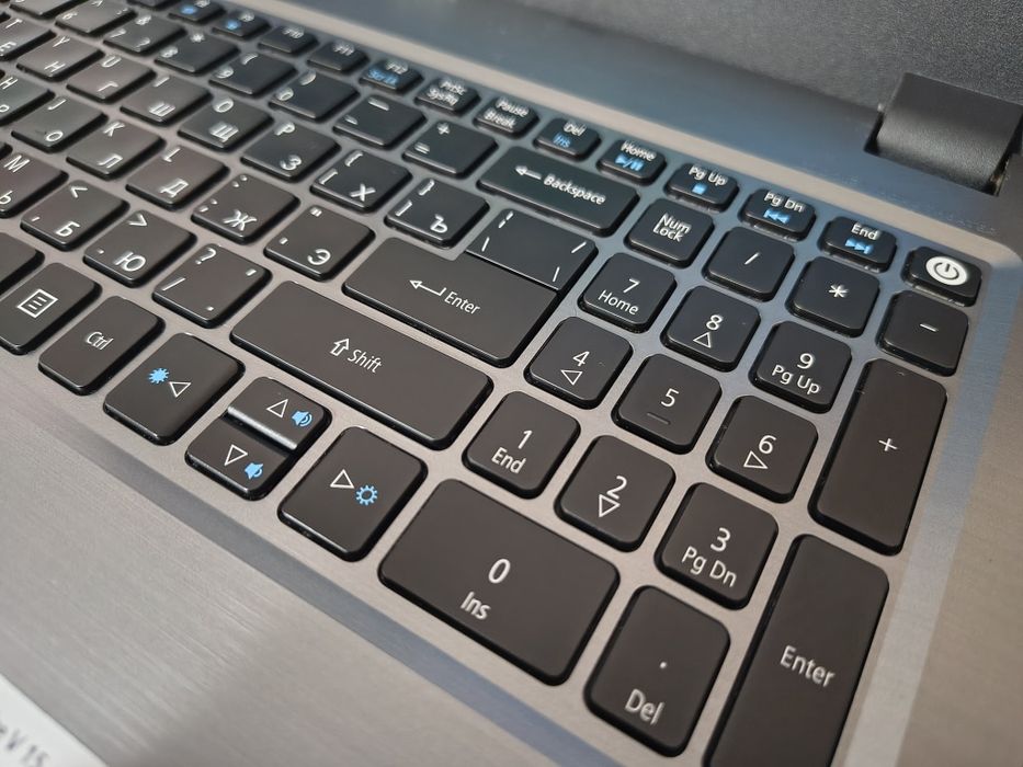 Acer aspire v15 v3 575g 50g6 laptop ноутбук