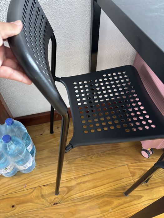Mesa com 4 cadeiras ikea