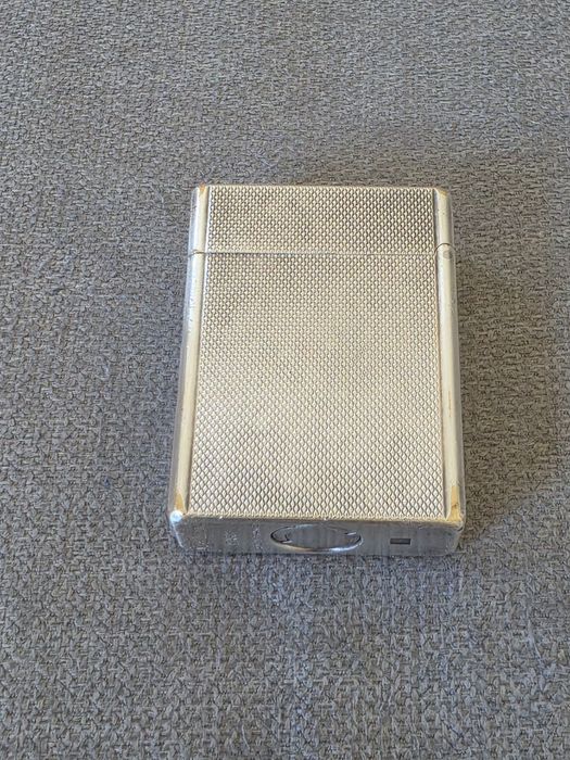 Isqueiro S. T. Dupont Ligne1