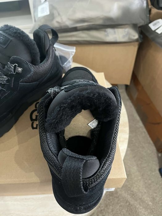 UGG Lowmel Black (Women’s)