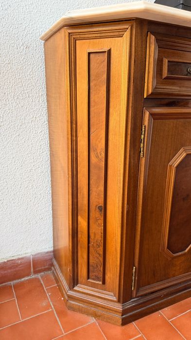 Sapateira 105x35 altura 85