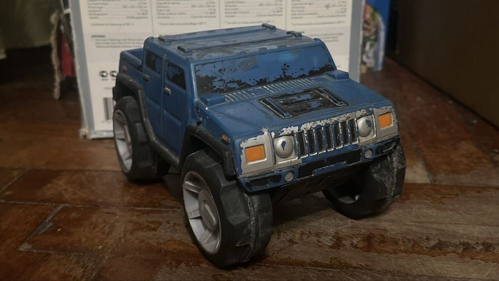 Іграшкова машина Hummer H3 (позашляховик)