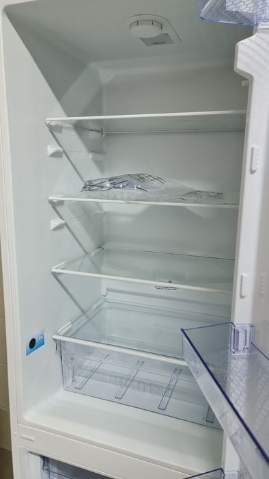 Frigorífico Combinado BEKO