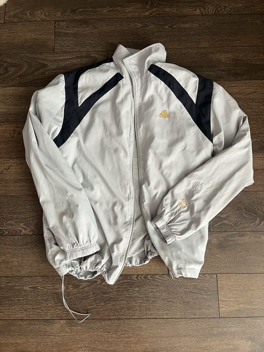вітровка Adidas оригінал(ЗНИЖКА ЗА ШВИДКУ ВІДПОВІДЬ)