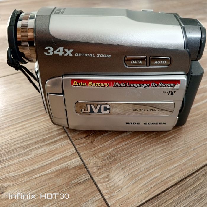 Kamera jvc GR-D740E Mini DV