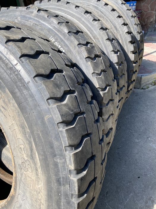 Шини 12.00r20 Pirelli 70% Зіл Маз Краз Татра 18 слойна