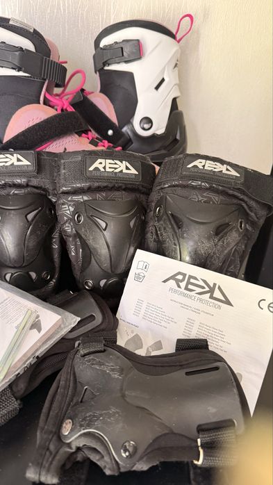 Ролики Microblade ROSE р.35-38 + захист S