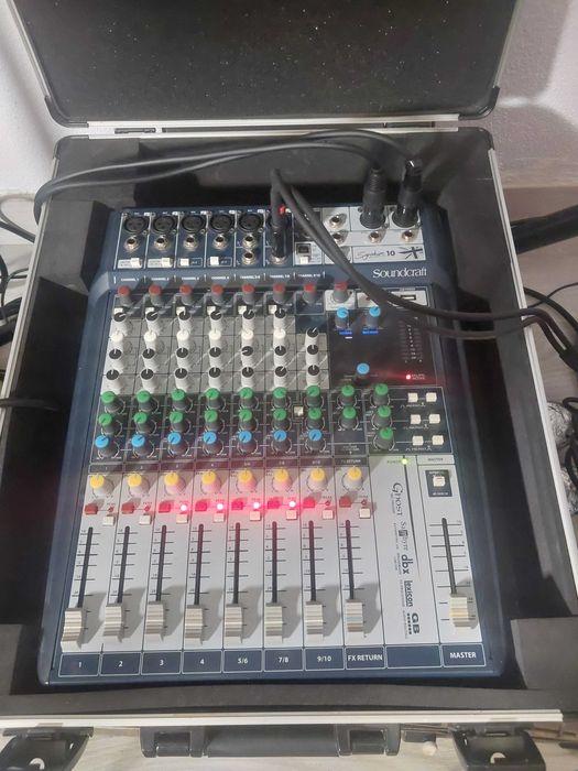 Mesa de Mistura - Soundcraft Signature 10 + Caixa Rígida