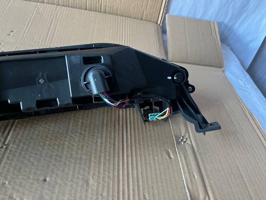 Фара дхо DRL передня фара Mitsubishi Outlander 4