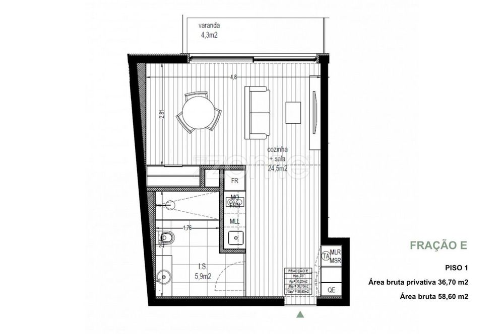 Apartamento T0, com piscina, ao Hospital de São João, Pedrouços, Ma... — Pedrouços, Porto