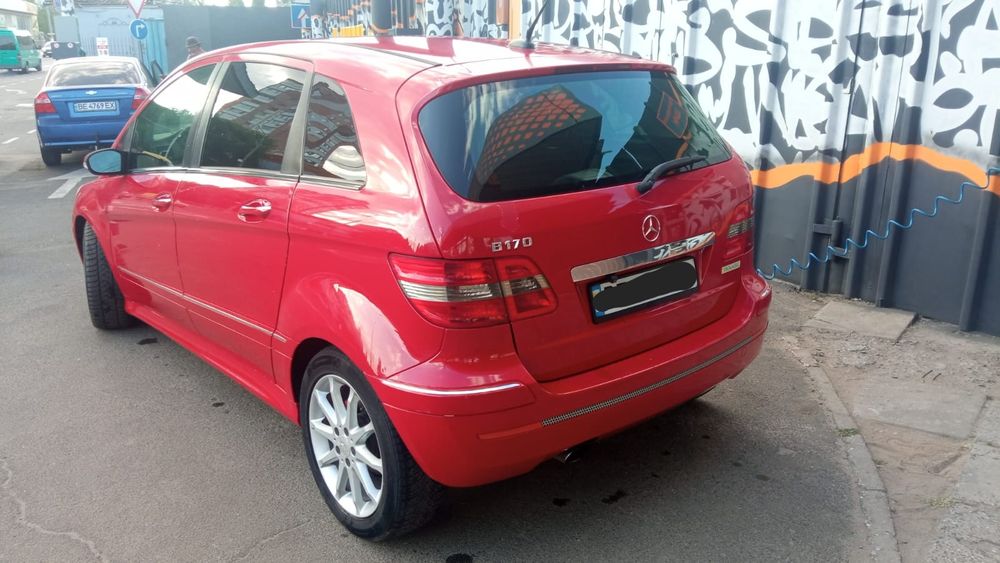 Аренда авто Mercedes B170 (бензин) под такси