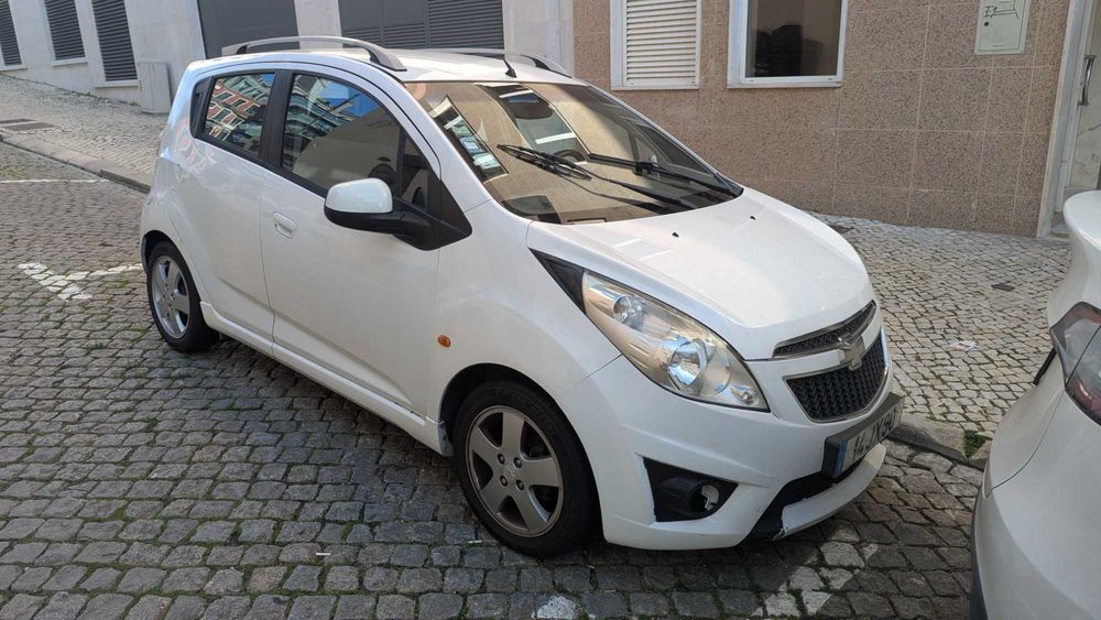 Chevrolet Spark 1.2 - 2010 - Avariado