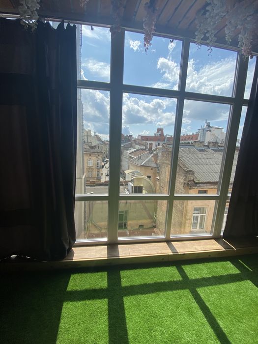 Пенхауз подобово на Свободи біля Оперного