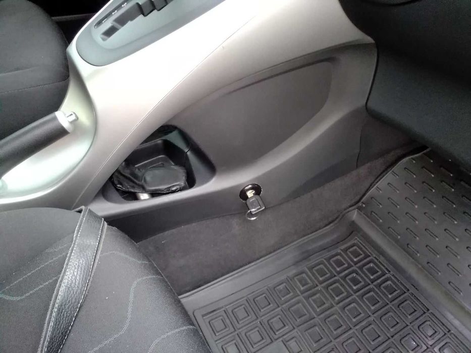 Toyota Auris 2012 VIN NMTKV58E90R099601 фото оголошення 17 з 24