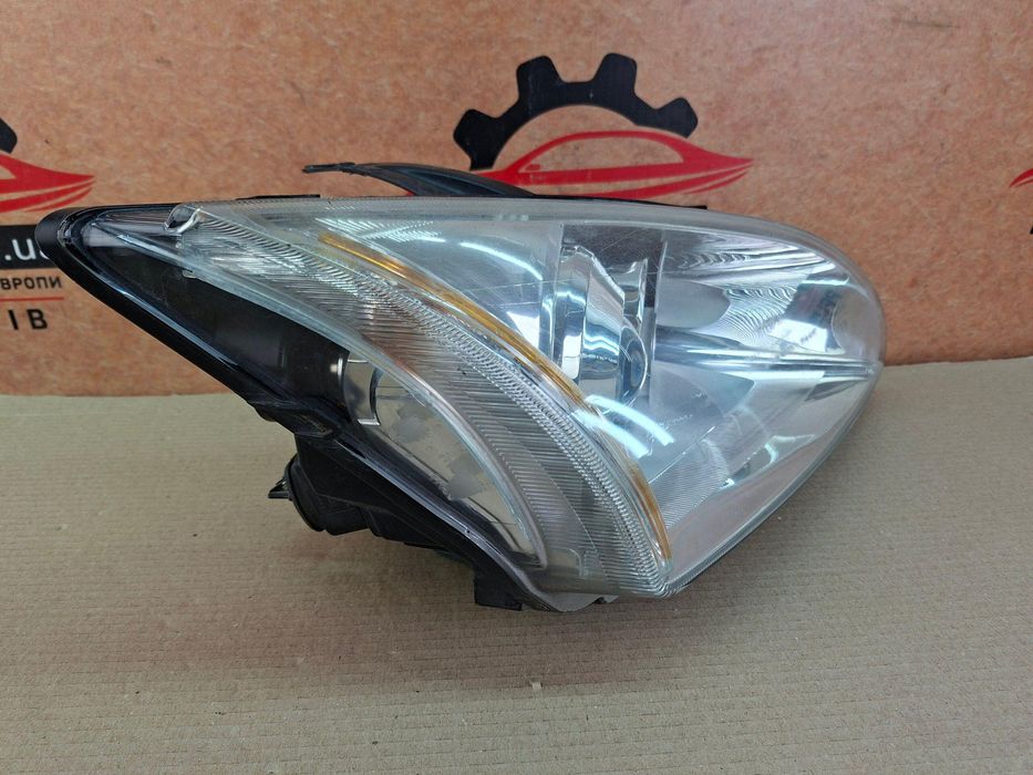 Ford Focus MK2 04-08 Фара передняя правая 4M51-13W029-EE блок розжига