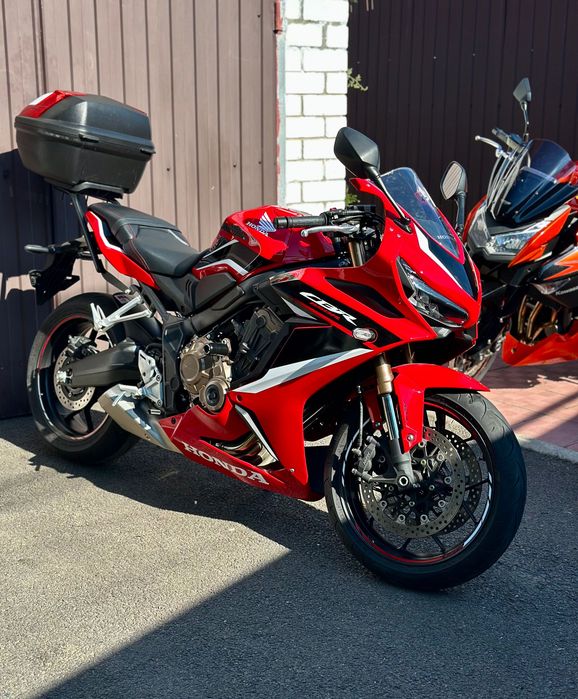 Honda CBR650 R 2022 без пробігу по Україні