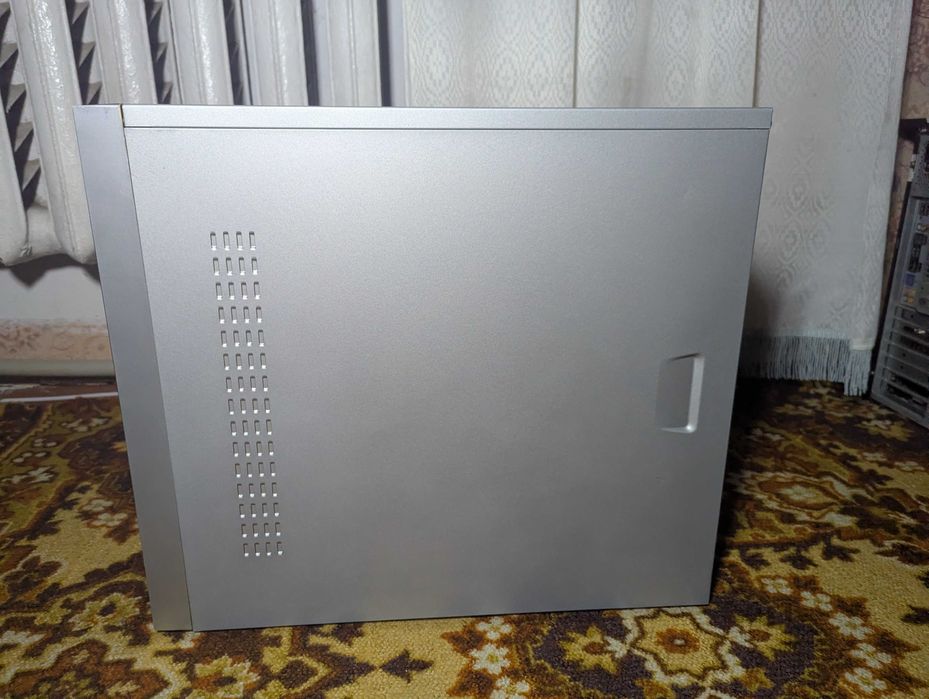 Стационарный компьютер