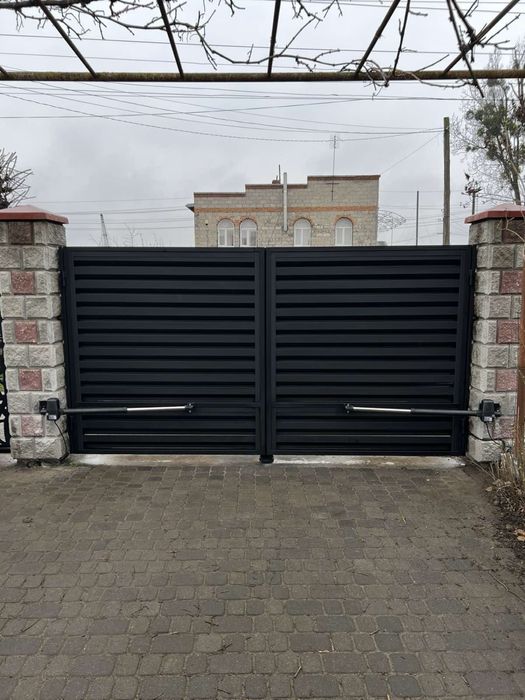 Автоматика для відкатних і розпашних воріт — продаж і монтаж