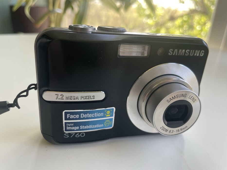 Фотоапарат Samsung