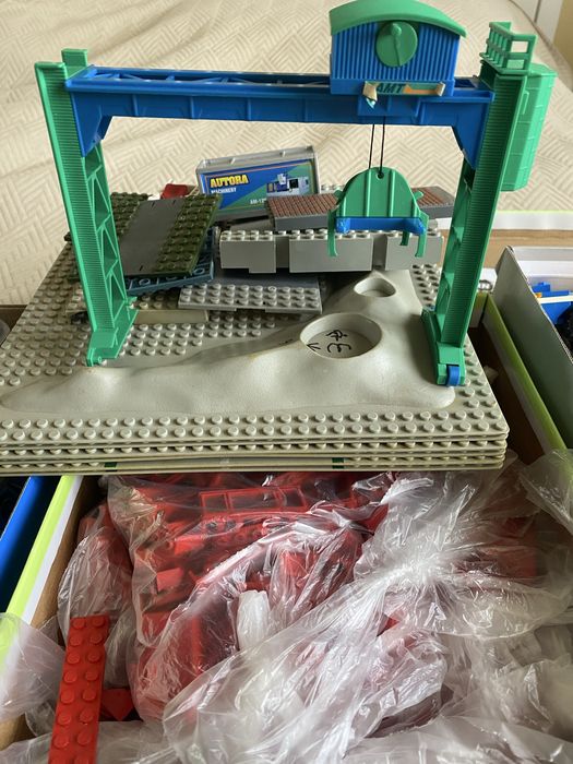 LEGO varias peças
