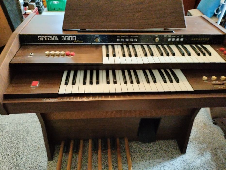 Piano antigo/ Torres Vedras