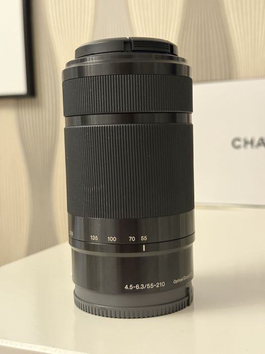 Aparat Sony alfa6000 z dwoma obiektywami