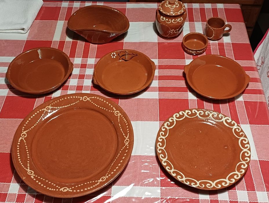 Clay Tableware Set426075226521610242