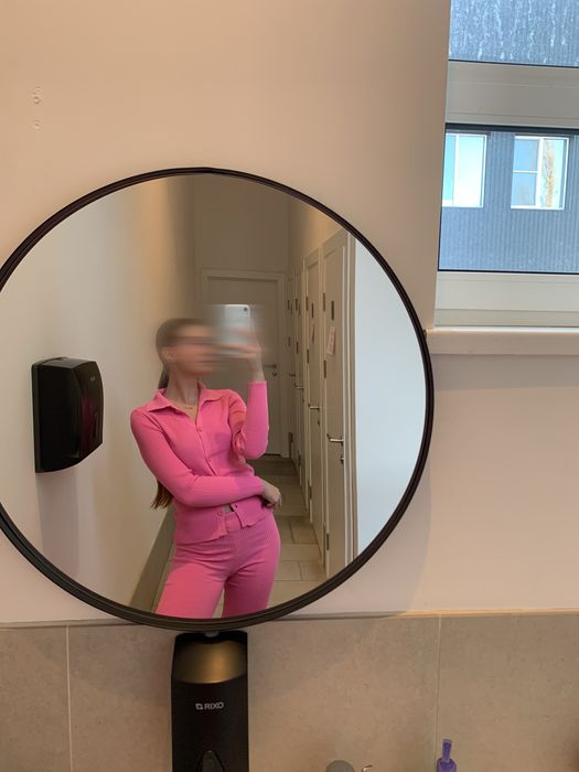 Жіночий костюм one by one