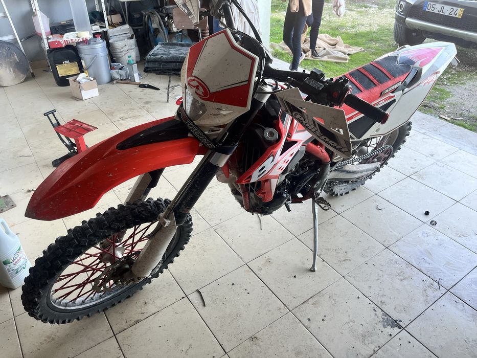 Vendo / troco Beta 350rr