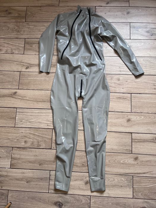 736/ LATEX CHLOROWANY Kombinezon unisex catsuit M zamki piersi lateks