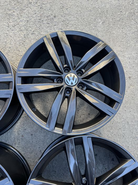Диски 5*112R18 Volkswagen R-line passat,Golf