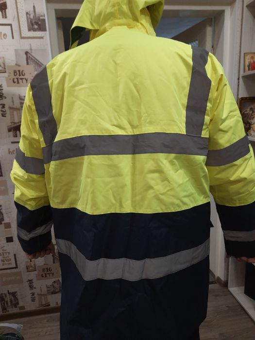 Куртка с отражателем.