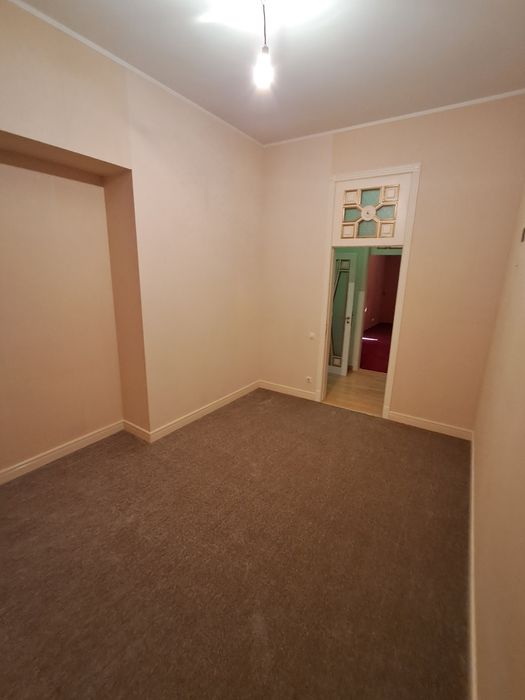 Продажа Помещение 200 м2 П.Поле